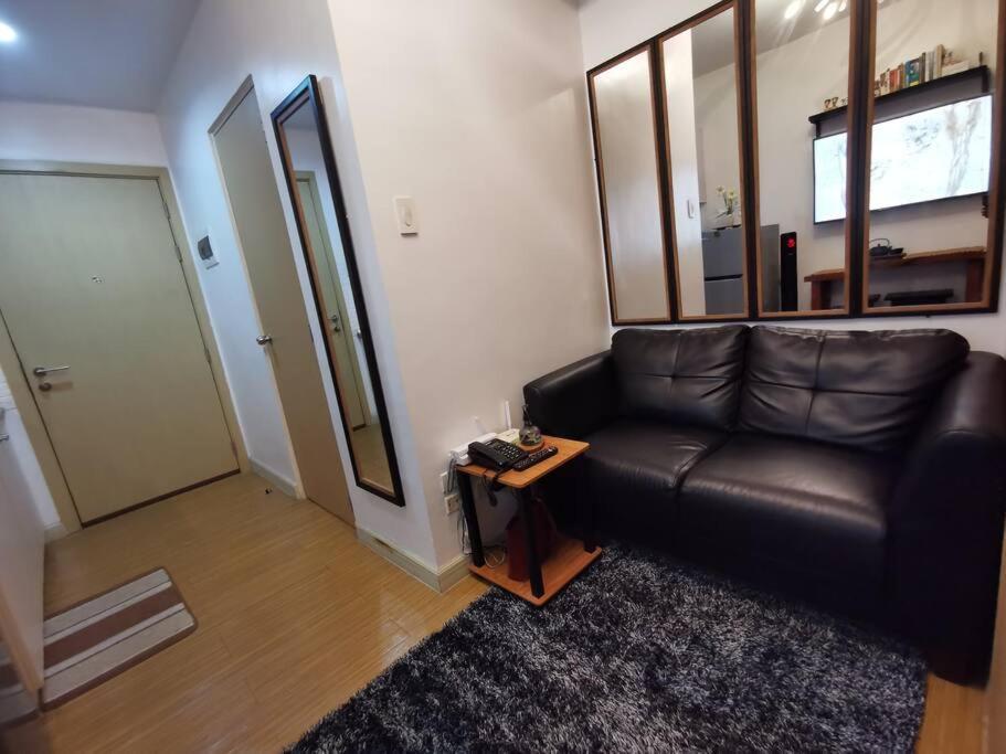Lot's Pad Nr Bgc * Manila